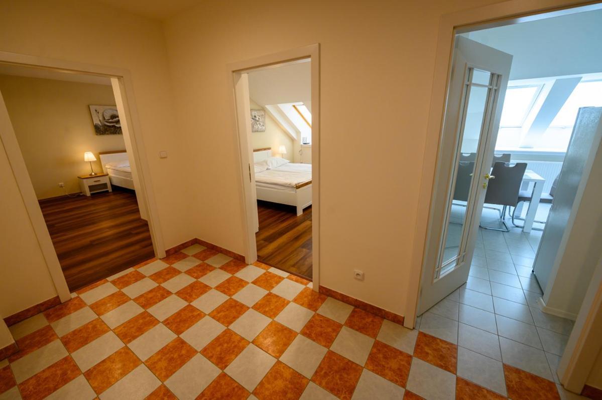 Apartman U Krale - 2 Jičín Extérieur photo
