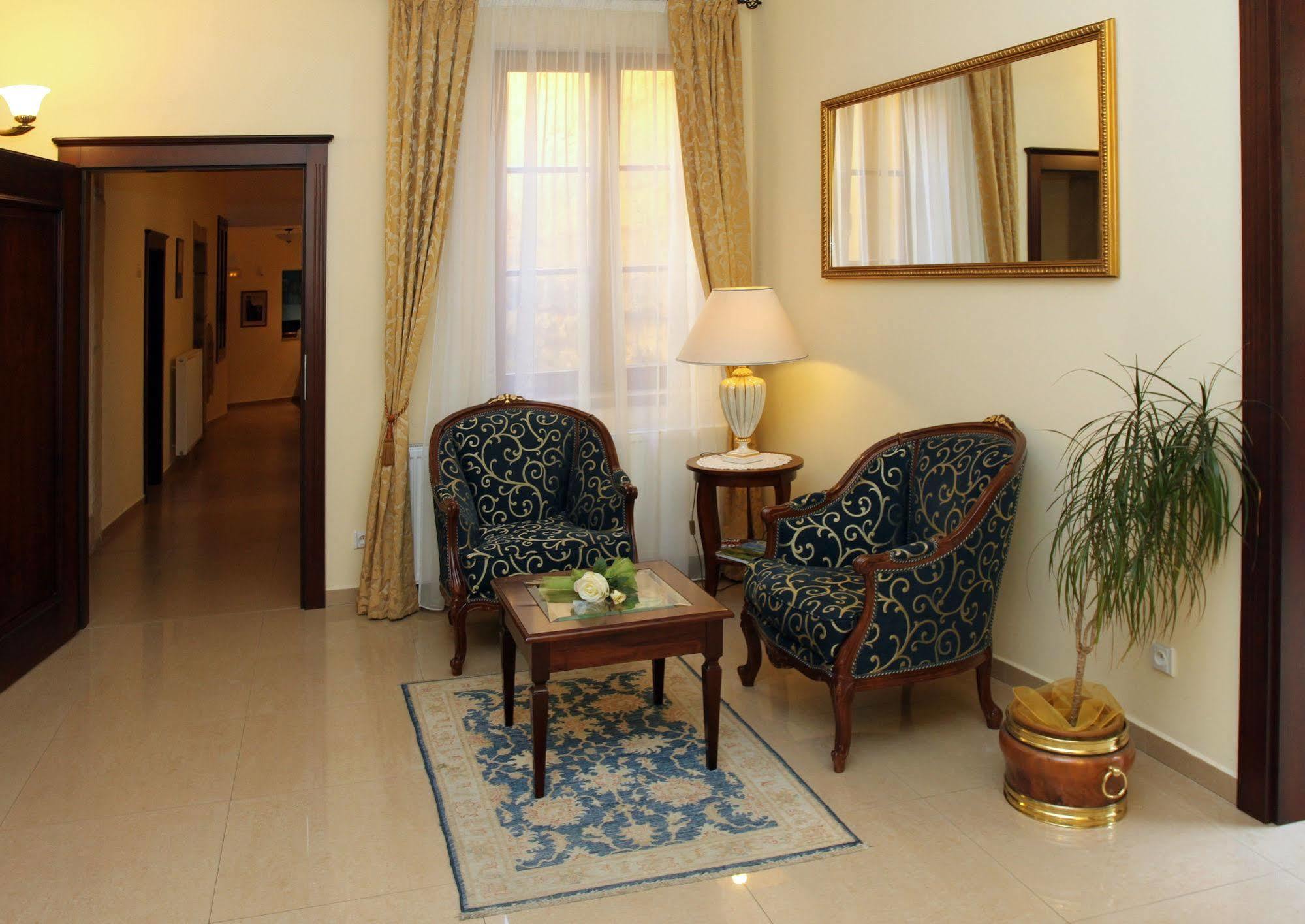 Apartman U Krale - 2 Jičín Extérieur photo